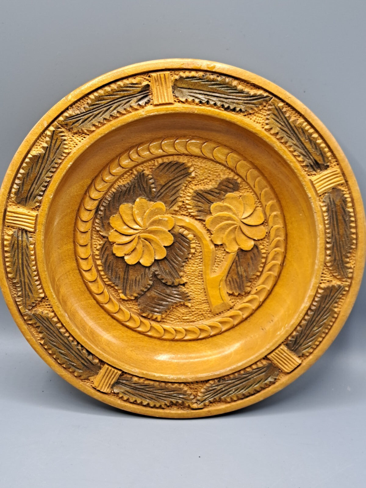 Dekoteller Holz, Sammler, Breite 26 cm, Blumenmuster